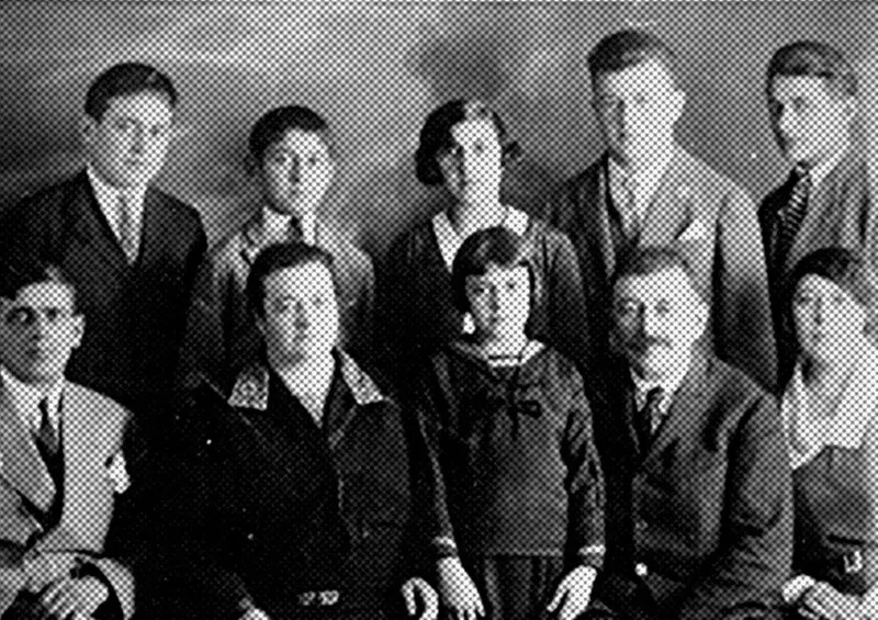 Fotografia archiwalna żydowskiej rodziny, Czarny Dunajec